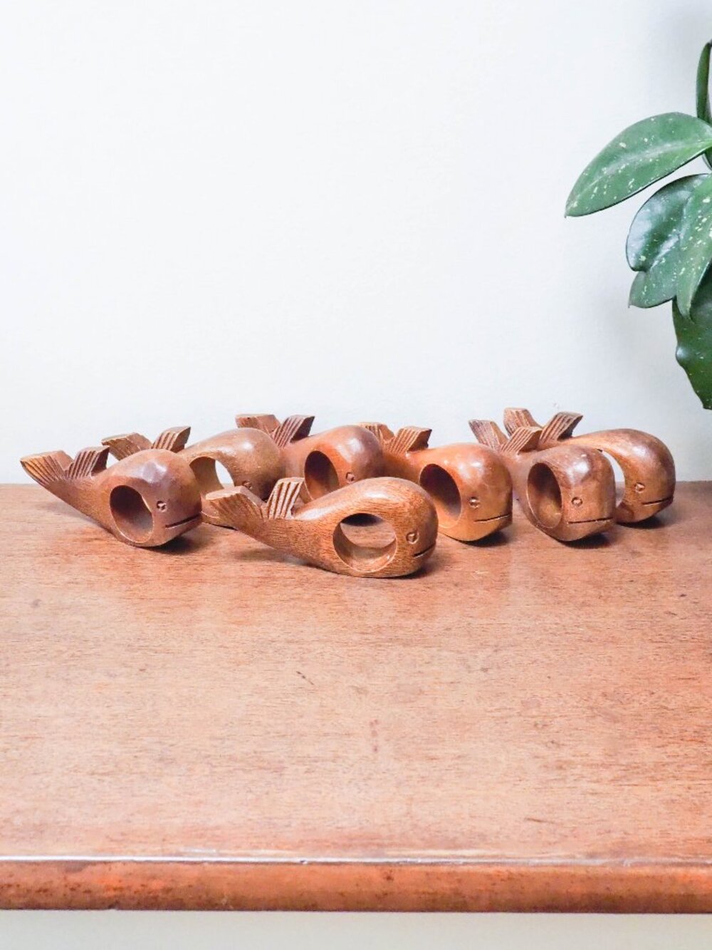 Vtg Wood Whale Napkin Rings - Set of 7 - Nautical Theme Beach House Decor